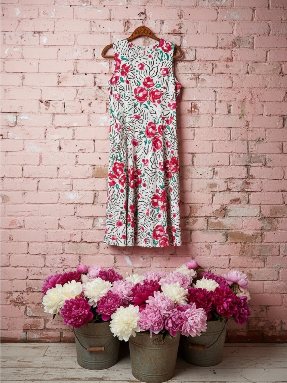 REO vintage 90s Vintage White Maxi Dress with Pink Floral Print